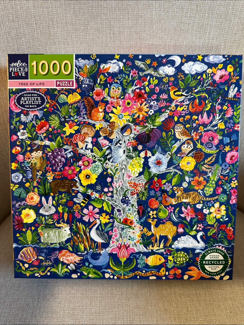 eeBoo 1000-Piece 'Tree of Life' Jigsaw Puzzle - Navy Floral Illustration